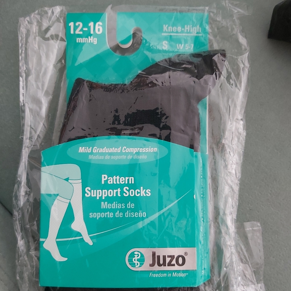 🆕️Juzo Pattern Support Socks - Giftable!